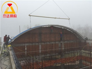 拱形屋頂磚混結構山墻施工與配合方案