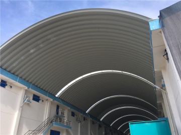 拱形屋頂采光帶的兩種結構與施工工藝